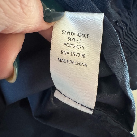 PINCH "All That You Love" Navy Smocked Cotton Blouse Size Large - Picture 10 of 10